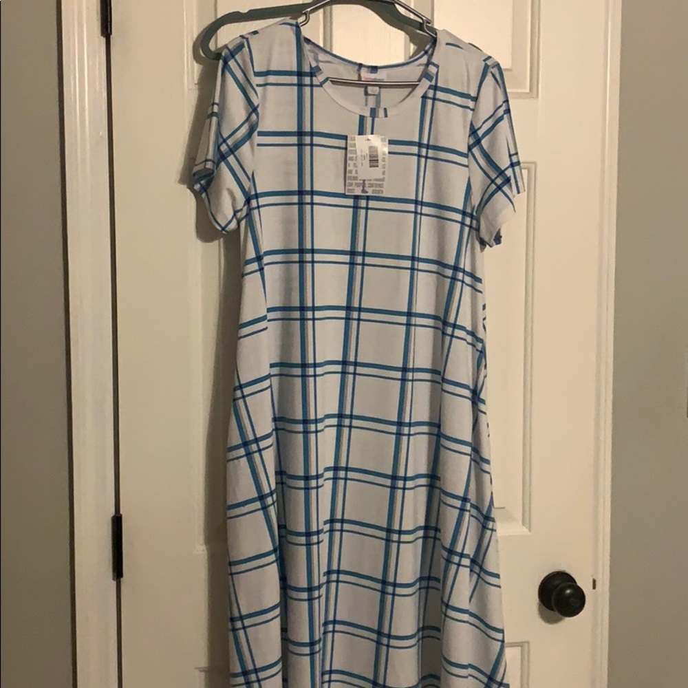 White and blue Jessie lularoe
